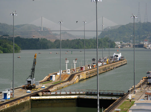 Panama kanal, taamal sild 